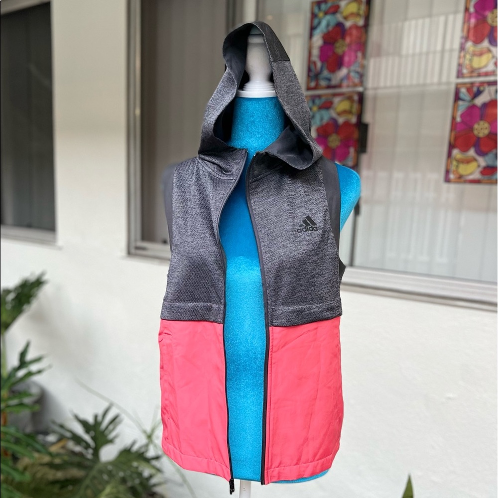 Adidas Pink and Gray Running Vest NWT w/ Hoodie Racerback Lightweight size S